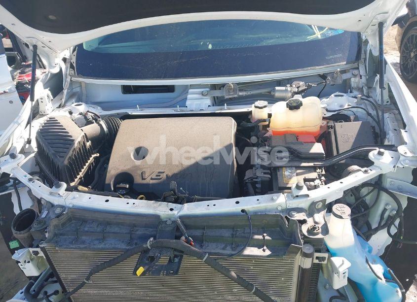 Photo 10 of 2019 Chevrolet Traverse 1LT (VIN 1GNERGKW7KJ318482)