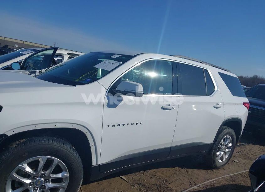 Photo 15 of 2019 Chevrolet Traverse 1LT (VIN 1GNERGKW7KJ318482)
