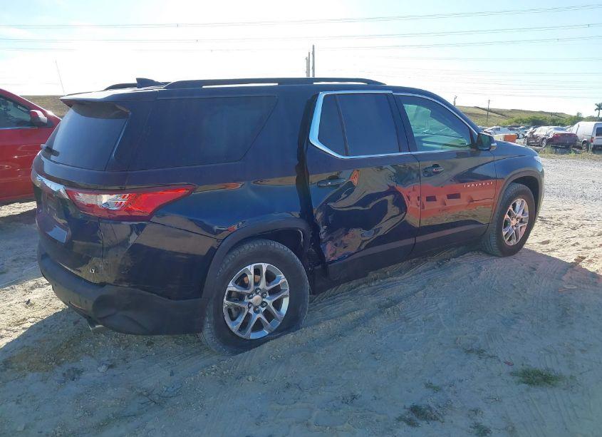 Photo 4 of 2020 Chevrolet Traverse FWD LT CLOTH (VIN 1GNERGKW7LJ135827)