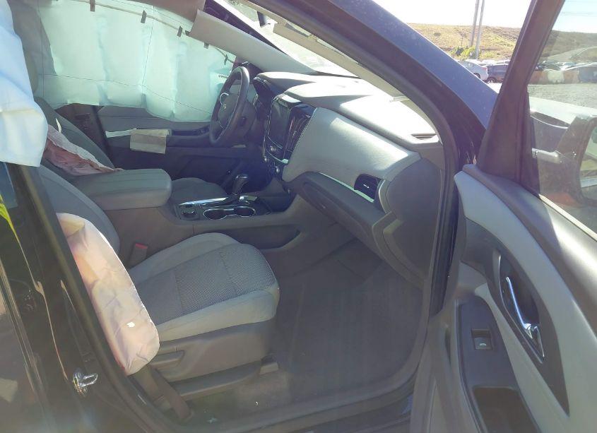 Photo 5 of 2020 Chevrolet Traverse FWD LT CLOTH (VIN 1GNERGKW7LJ135827)