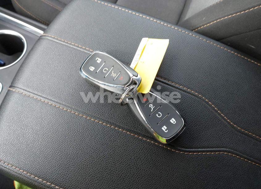 Photo 11 of 2020 Chevrolet Traverse FWD LT CLOTH (VIN 1GNERGKW7LJ162655)