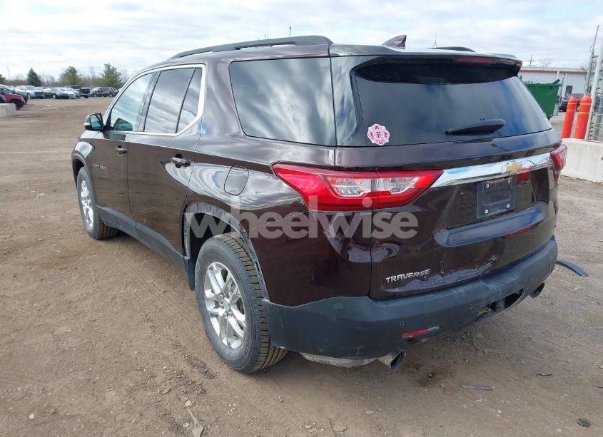 Photo 3 of 2020 Chevrolet Traverse FWD LT CLOTH (VIN 1GNERGKW7LJ162655)