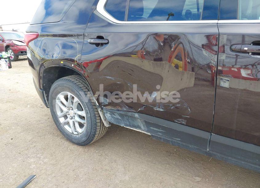 Photo 6 of 2020 Chevrolet Traverse FWD LT CLOTH (VIN 1GNERGKW7LJ162655)