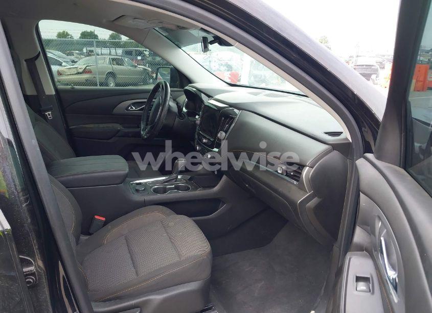 Photo 5 of 2020 Chevrolet Traverse FWD LT CLOTH (VIN 1GNERGKW7LJ191671)
