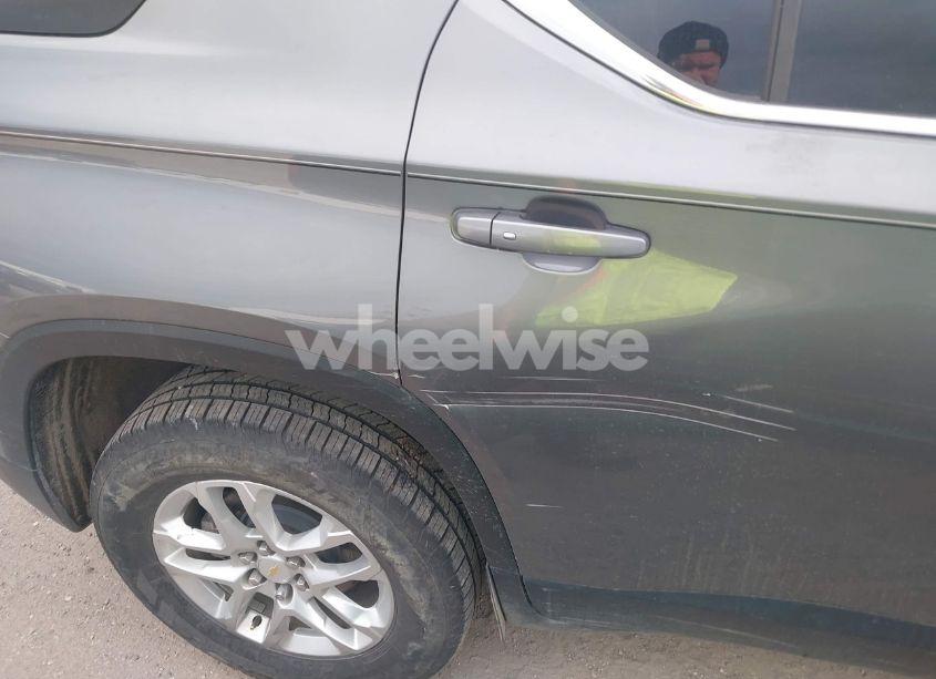 Photo 19 of 2020 Chevrolet Traverse FWD LT CLOTH (VIN 1GNERGKW7LJ211305)