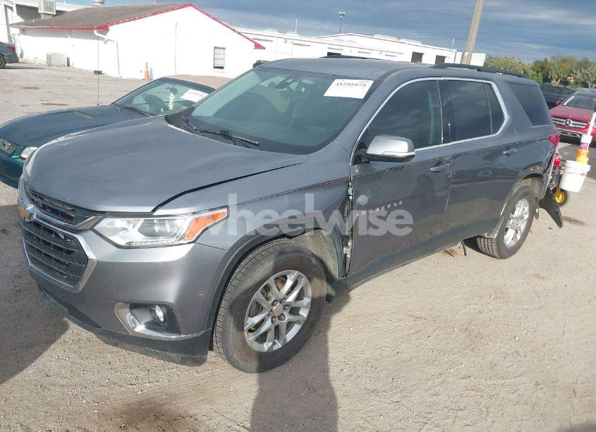 Photo 2 of 2020 Chevrolet Traverse FWD LT CLOTH (VIN 1GNERGKW7LJ211305)