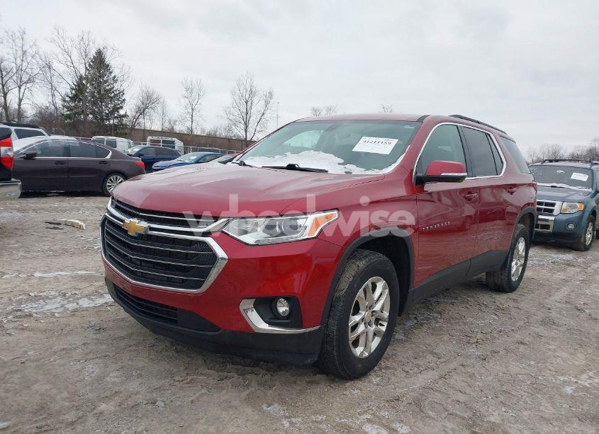 Photo 2 of 2020 Chevrolet Traverse FWD LT CLOTH (VIN 1GNERGKW7LJ244160)