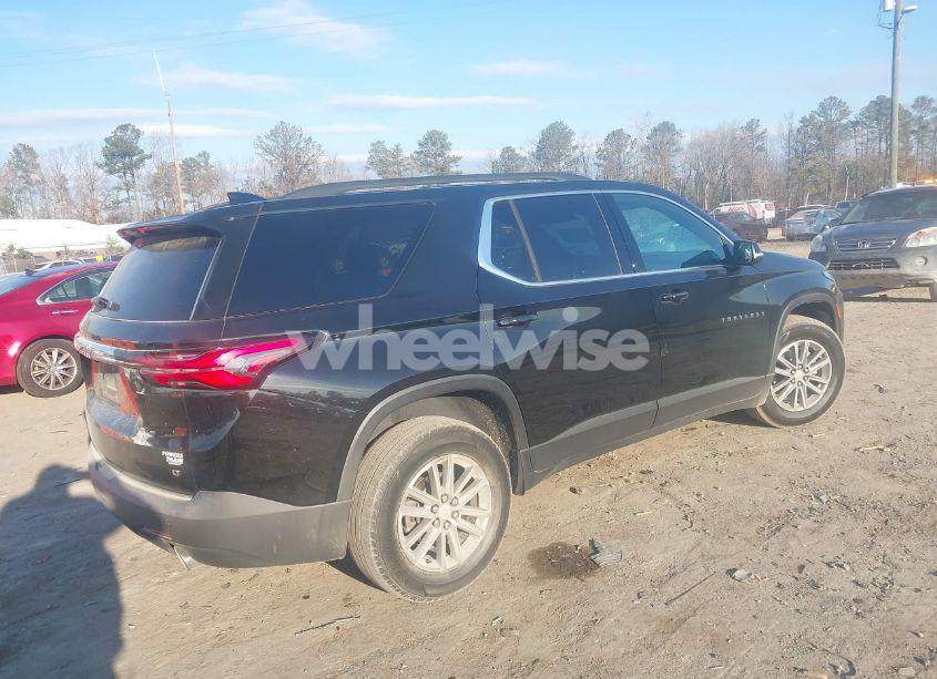 Photo 4 of 2022 Chevrolet Traverse FWD LT CLOTH (VIN 1GNERGKW7NJ113412)