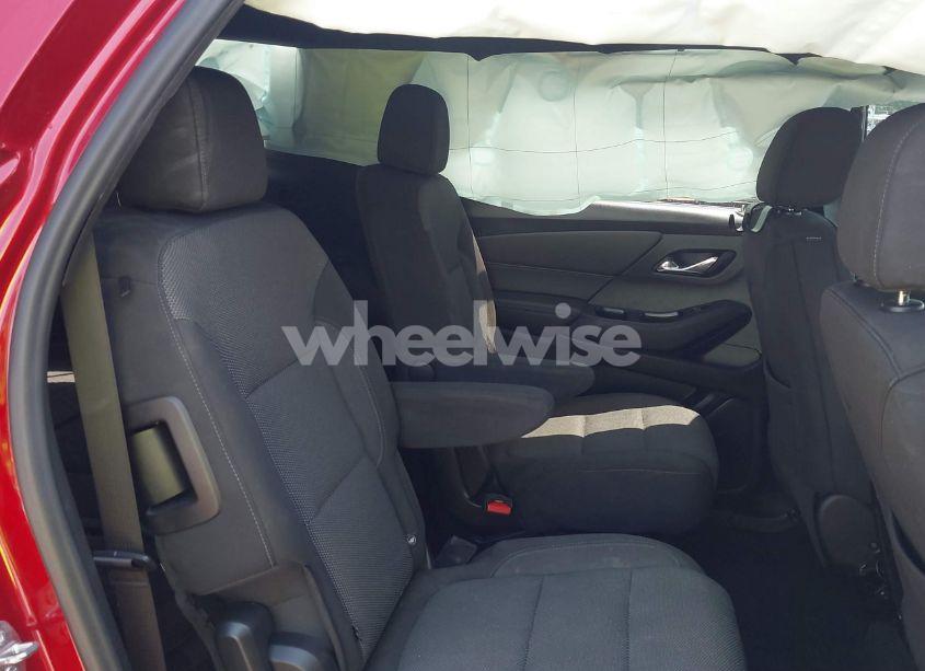 Photo 8 of 2022 Chevrolet Traverse FWD LT CLOTH (VIN 1GNERGKW7NJ154137)