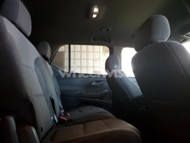 Photo 7 of 2023 CHEVROLET TRAVERSE LT (VIN 1GNERGKW7PJ153962)