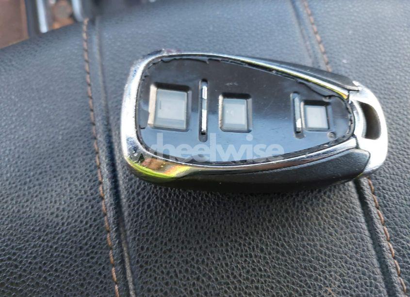 Photo 11 of 2018 Chevrolet Traverse 1LT (VIN 1GNERGKW8JJ210421)