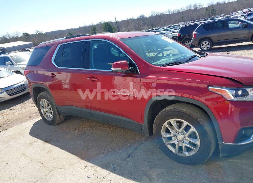 Photo 14 of 2018 Chevrolet Traverse 1LT (VIN 1GNERGKW8JJ210421)