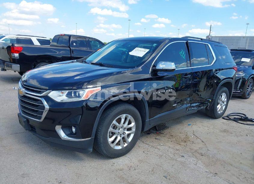 Photo 2 of 2019 Chevrolet Traverse 1LT (VIN 1GNERGKW8KJ138606)