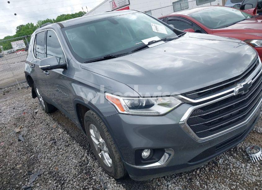 2019 Chevrolet Traverse 1LT (VIN 1GNERGKW8KJ210548) main photo
