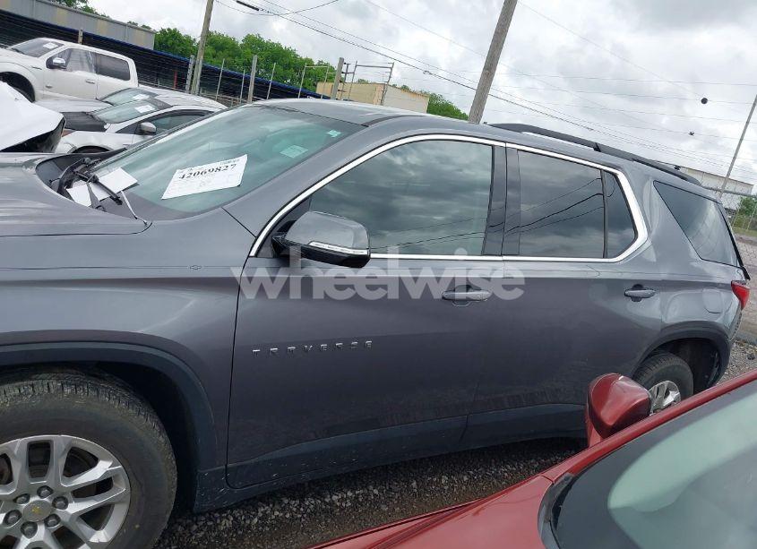 Photo 14 of 2019 Chevrolet Traverse 1LT (VIN 1GNERGKW8KJ210548)