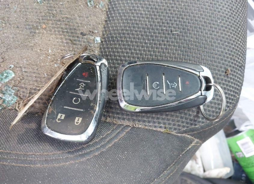 Photo 11 of 2019 Chevrolet Traverse 1LT (VIN 1GNERGKW8KJ213062)