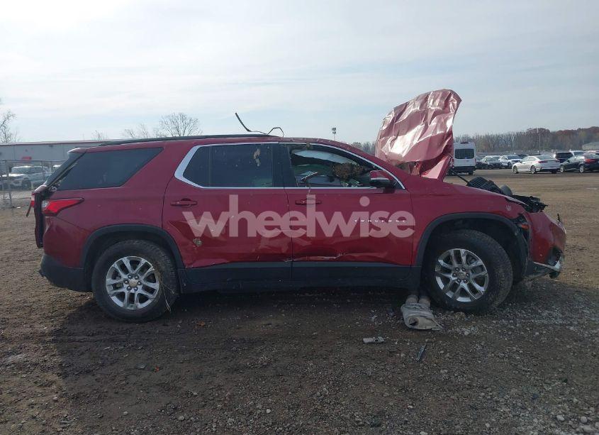 Photo 13 of 2019 Chevrolet Traverse 1LT (VIN 1GNERGKW8KJ213062)