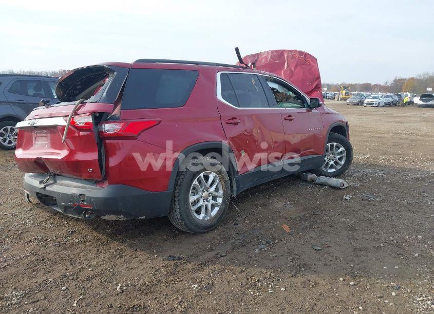 Photo 4 of 2019 Chevrolet Traverse 1LT (VIN 1GNERGKW8KJ213062)