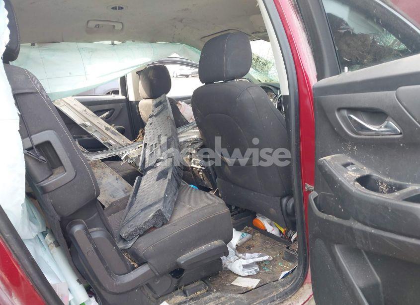 Photo 8 of 2019 Chevrolet Traverse 1LT (VIN 1GNERGKW8KJ213062)