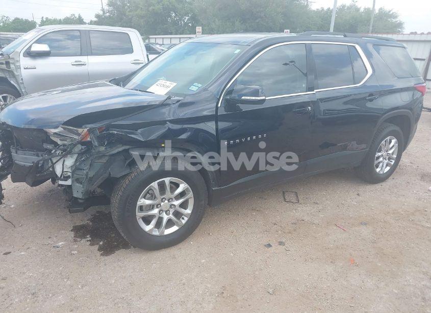 Photo 2 of 2020 Chevrolet Traverse FWD LT CLOTH (VIN 1GNERGKW8LJ137974)