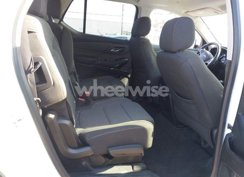 Photo 8 of 2020 Chevrolet Traverse FWD LT CLOTH (VIN 1GNERGKW8LJ220868)