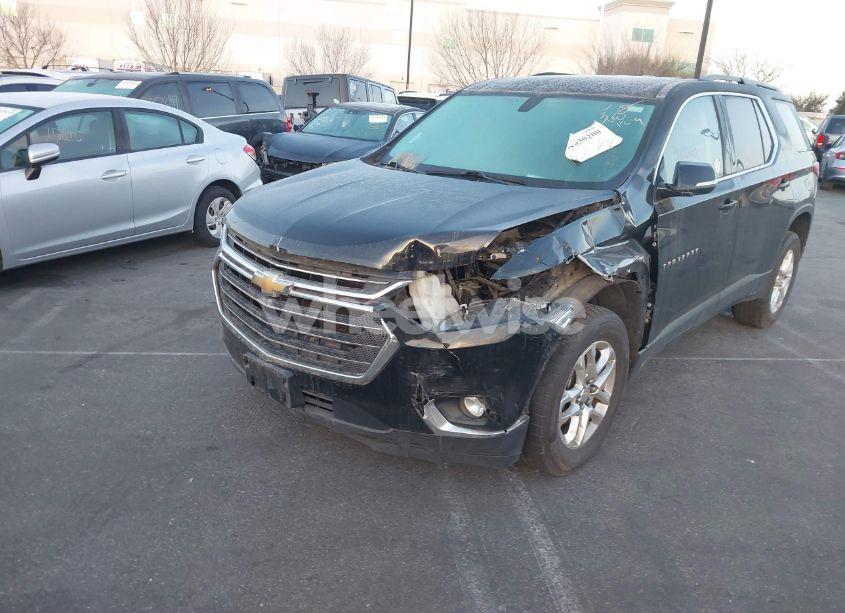 Photo 2 of 2020 Chevrolet Traverse FWD LT CLOTH (VIN 1GNERGKW8LJ230820)