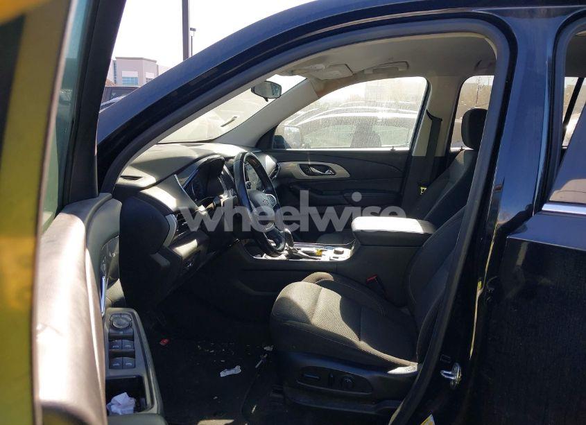 Photo 5 of 2020 Chevrolet Traverse FWD LT CLOTH (VIN 1GNERGKW8LJ230820)