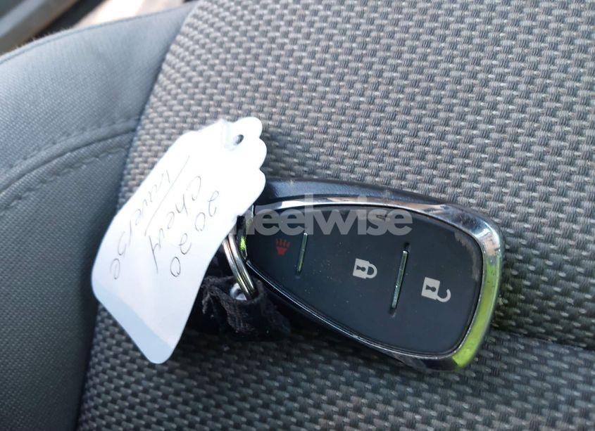 Photo 11 of 2020 Chevrolet Traverse FWD LT CLOTH (VIN 1GNERGKW8LJ296624)