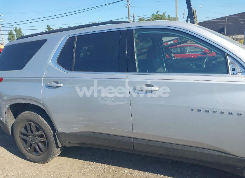 Photo 13 of 2020 Chevrolet Traverse FWD LT CLOTH (VIN 1GNERGKW8LJ328925)