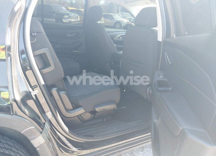 Photo 8 of 2021 Chevrolet Traverse FWD LT CLOTH (VIN 1GNERGKW8MJ246758)