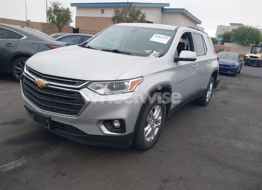 Photo 2 of 2021 Chevrolet Traverse LT CLOTH (VIN 1GNERGKW8MJ261406)