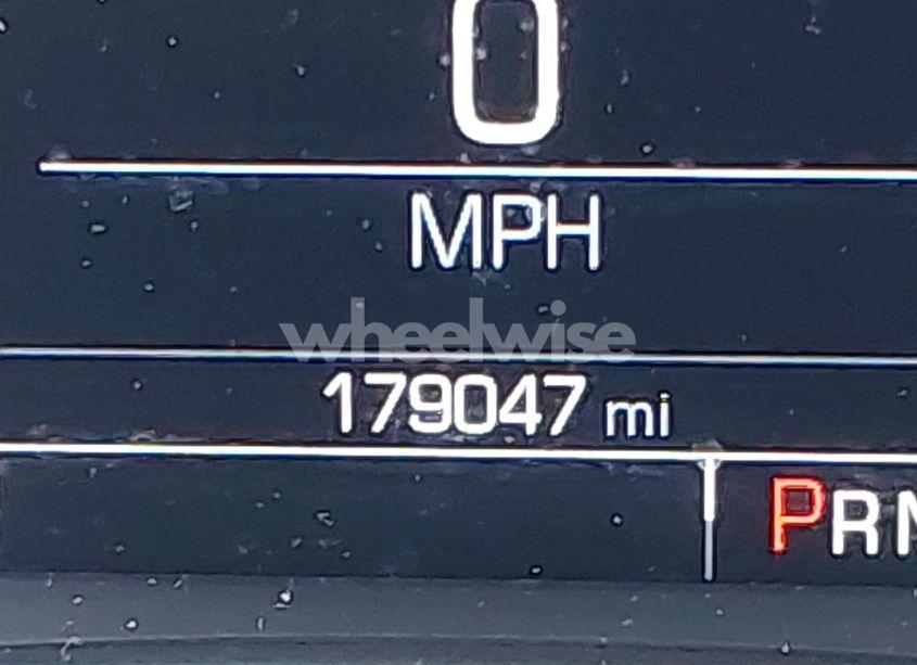 Photo 15 of 2018 Chevrolet Traverse 1LT (VIN 1GNERGKW9JJ138127)