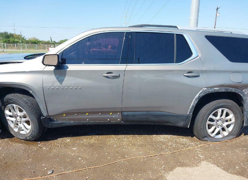 Photo 14 of 2018 Chevrolet Traverse 1LT (VIN 1GNERGKW9JJ271342)