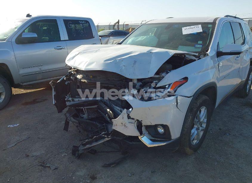 Photo 6 of 2019 Chevrolet Traverse 1LT (VIN 1GNERGKW9KJ274839)