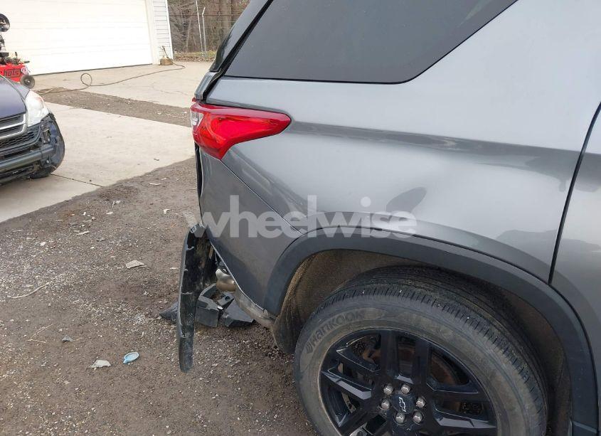 Photo 18 of 2019 Chevrolet Traverse 1LT (VIN 1GNERGKW9KJ276624)