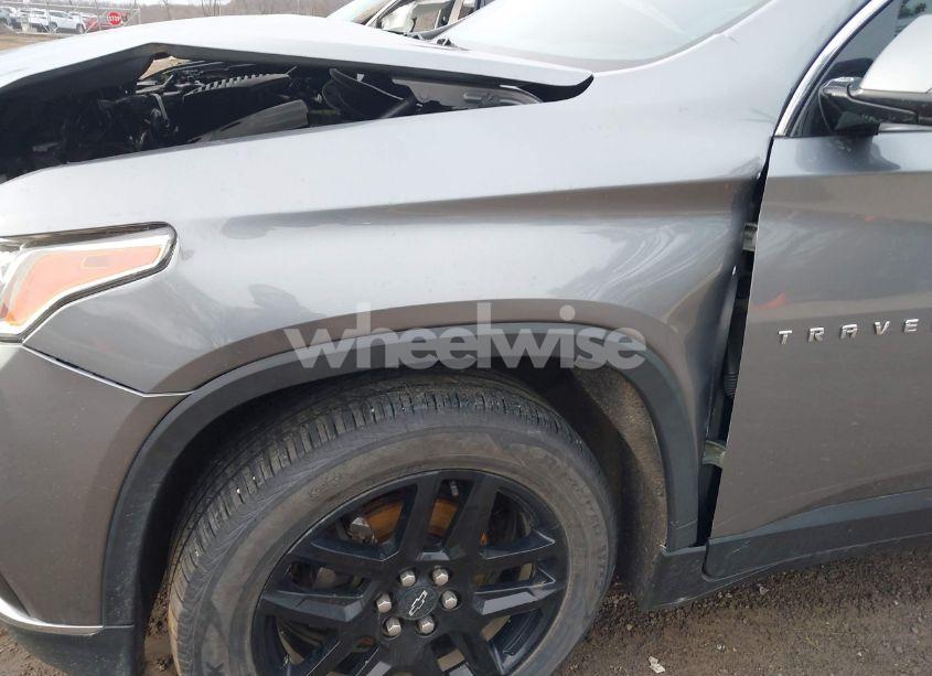 Photo 21 of 2019 Chevrolet Traverse 1LT (VIN 1GNERGKW9KJ276624)