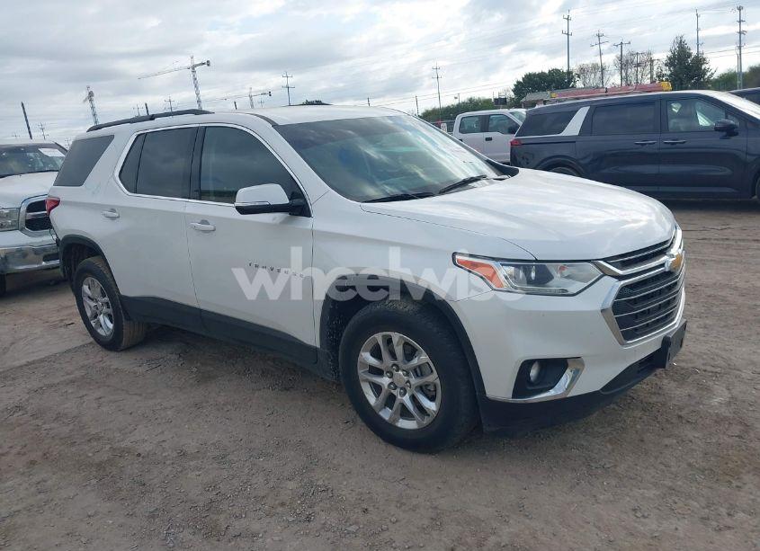 2019 Chevrolet Traverse 1LT (VIN 1GNERGKW9KJ281094) main photo