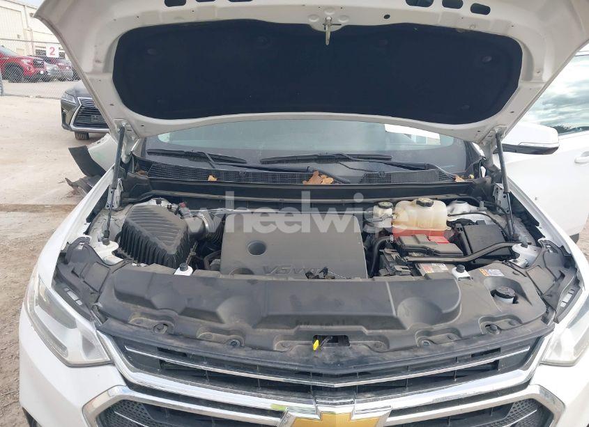 Photo 10 of 2019 Chevrolet Traverse 1LT (VIN 1GNERGKW9KJ281094)