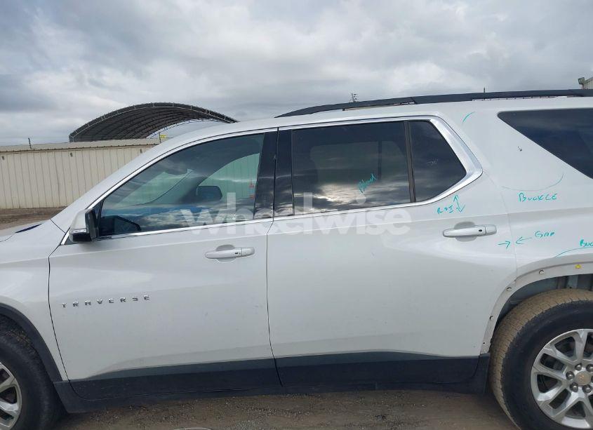 Photo 15 of 2019 Chevrolet Traverse 1LT (VIN 1GNERGKW9KJ281094)
