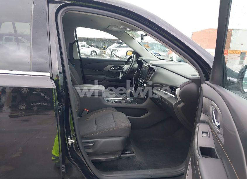 Photo 5 of 2020 Chevrolet Traverse FWD LT CLOTH (VIN 1GNERGKW9LJ300910)