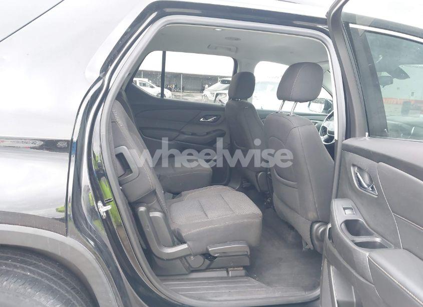 Photo 8 of 2020 Chevrolet Traverse FWD LT CLOTH (VIN 1GNERGKW9LJ300910)