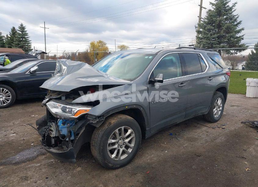Photo 2 of 2021 Chevrolet Traverse FWD LT CLOTH (VIN 1GNERGKW9MJ102121)