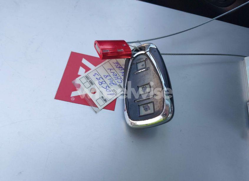 Photo 11 of 2018 Chevrolet Traverse 1LT (VIN 1GNERGKWXJJ105833)