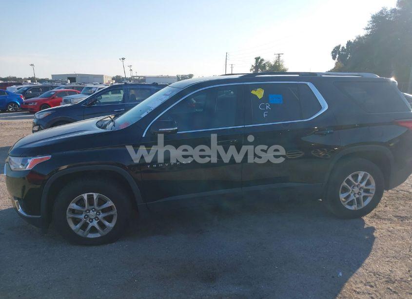 Photo 14 of 2018 Chevrolet Traverse 1LT (VIN 1GNERGKWXJJ105833)