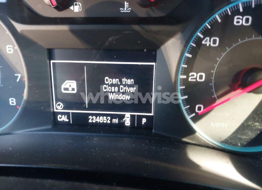 Photo 15 of 2018 Chevrolet Traverse 1LT (VIN 1GNERGKWXJJ105833)