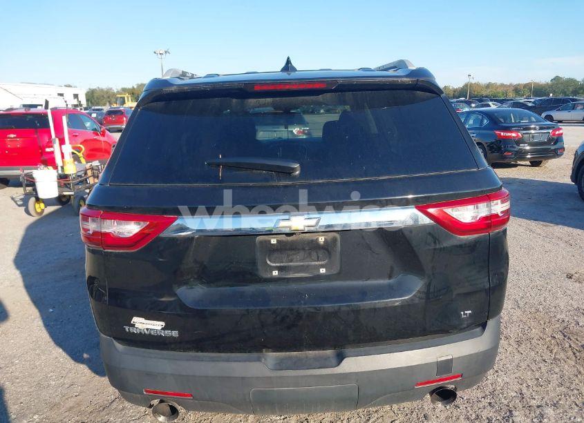 Photo 16 of 2018 Chevrolet Traverse 1LT (VIN 1GNERGKWXJJ105833)