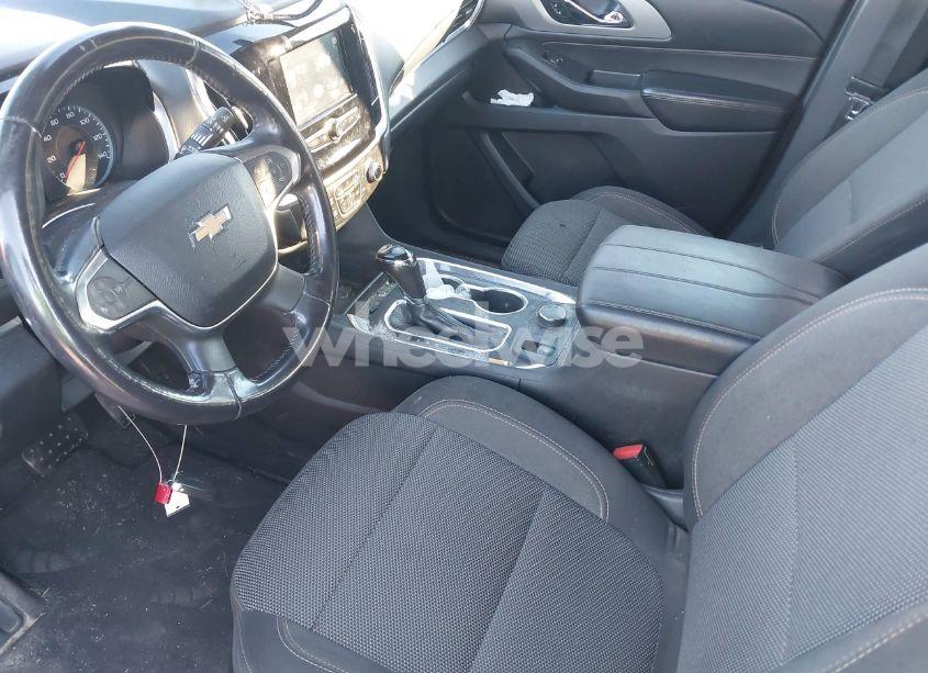 Photo 18 of 2018 Chevrolet Traverse 1LT (VIN 1GNERGKWXJJ105833)
