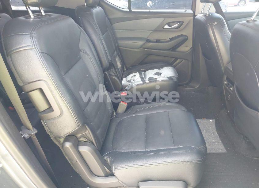 Photo 8 of 2018 Chevrolet Traverse 1LT (VIN 1GNERGKWXJJ259619)