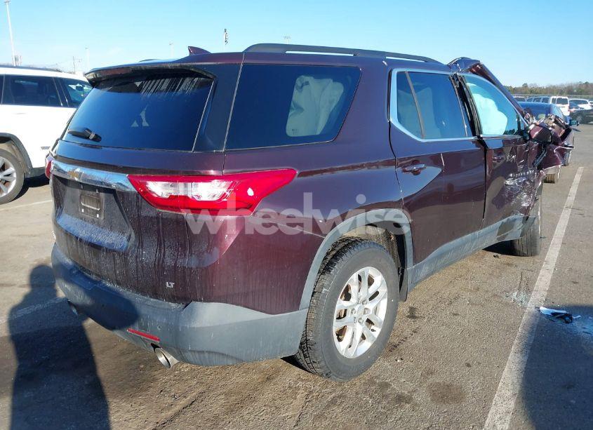 Photo 4 of 2019 Chevrolet Traverse 1LT (VIN 1GNERGKWXKJ101105)