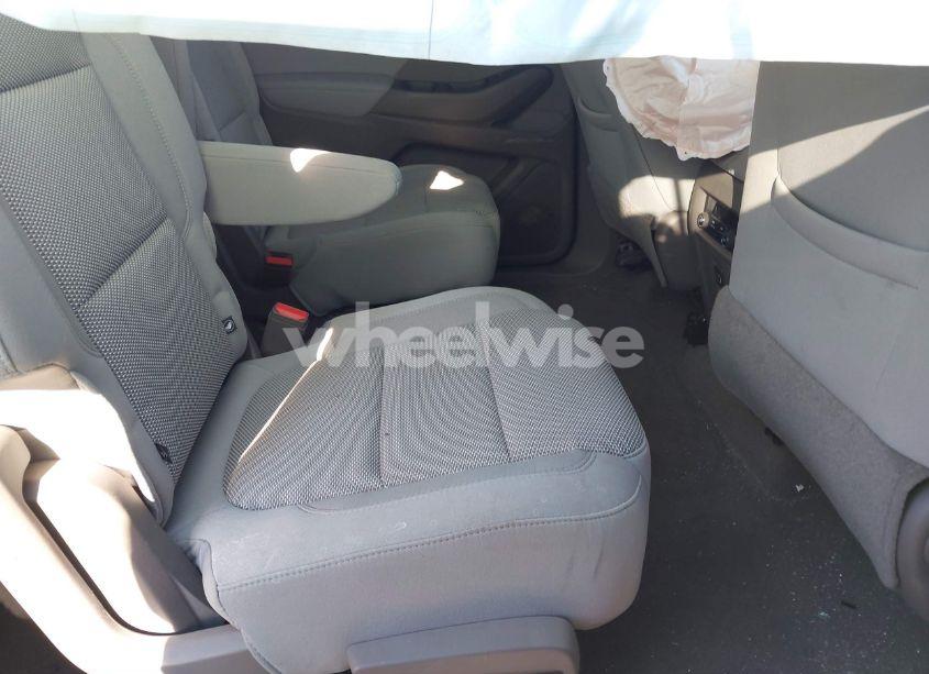 Photo 8 of 2019 Chevrolet Traverse 1LT (VIN 1GNERGKWXKJ101105)